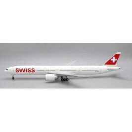 1/200 Swiss Boeing 777-300ER Reg: HB-JNG With Stand