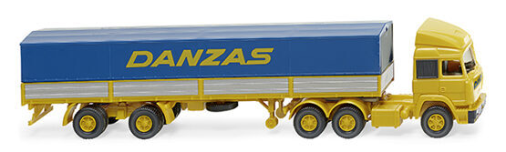 Pritschensattelzug (Iveco) Danzas