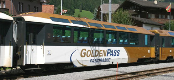 MOB Brs 228 GoldenPass Panoramic