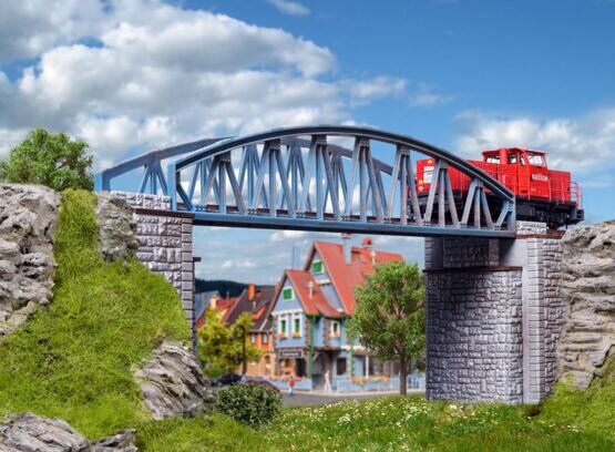 N Stahlbogenbrücke, gerade